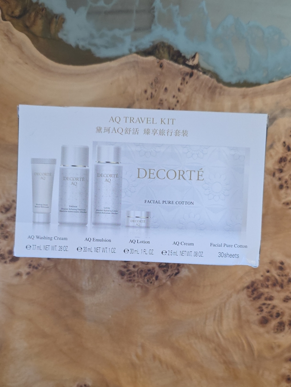 Decorté AQ Travel Kit Moisturizer Set - White